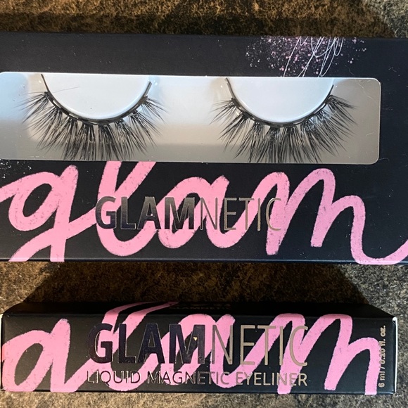 Other - Glamnetic Bella Lashes+Black Liquid Magnetic Liner